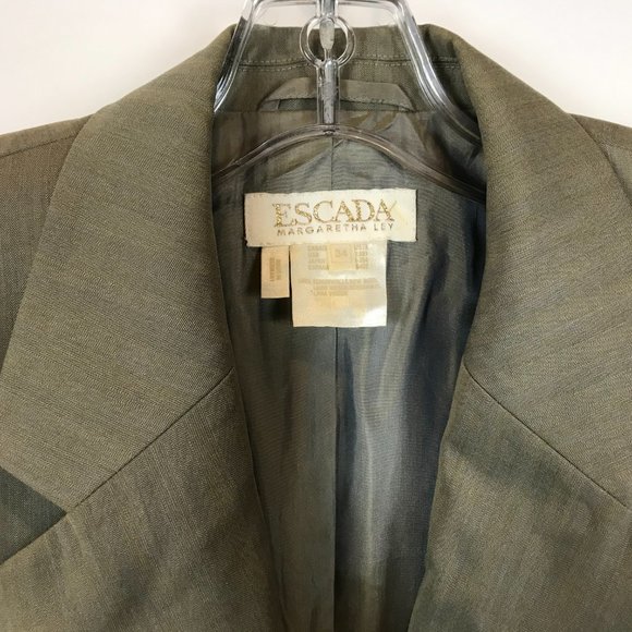 Womens Size 4 Escada Italian Wool Taupe Two-Button Blazer Jacket - Picture 2 of 5